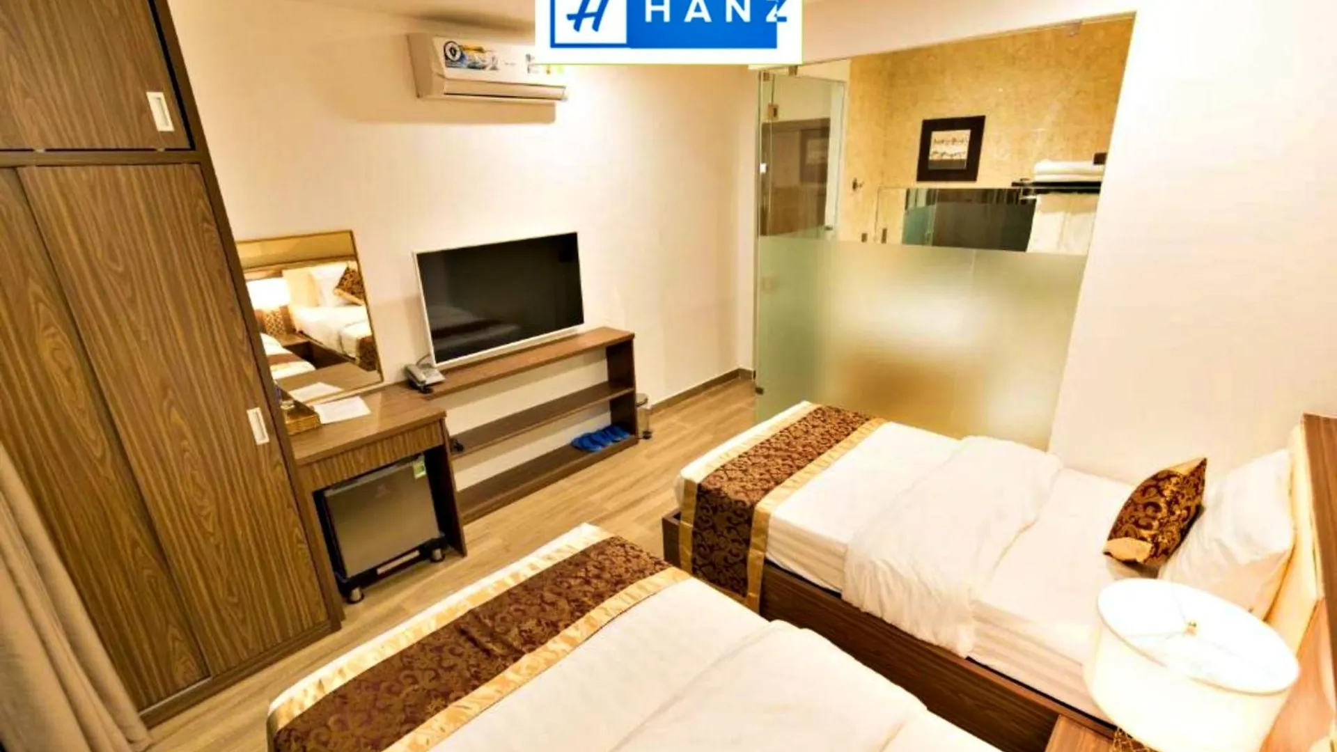 S79 My My Hotel